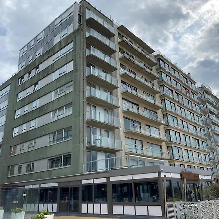 In By The Beach, Cleaning Included Apartment Nieuwpoort