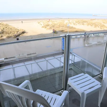 In By The Beach, Cleaning Included *
