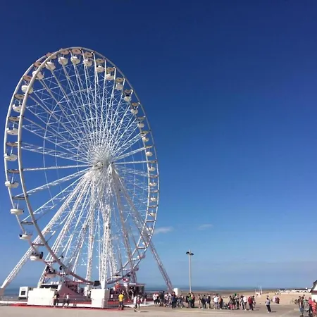 In By The Beach, Cleaning Included Lägenhet Nieuwpoort